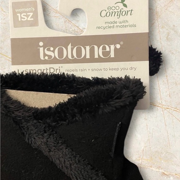 Isotoner Womans Stretch Overlap Fleece Gloves with smartDri - Picture 3 of 3